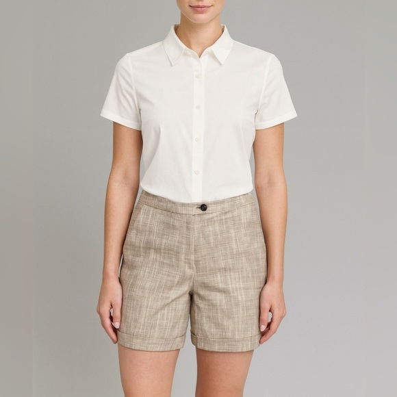 Carolina Herrera linen high waisted shorts 4 - Picture 1 of 10